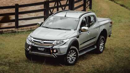 Mitsubishi L200 Triton Outdoor