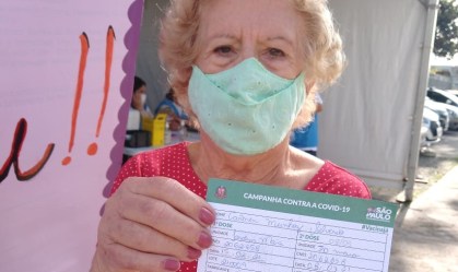 Idosos devem se cuidar mesmo após vacina