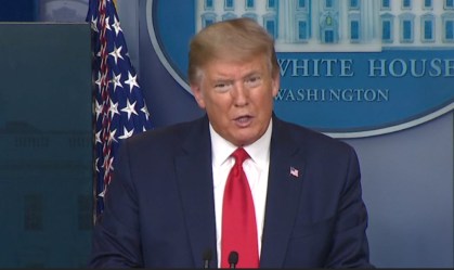 Trump estimula reabertura da economia dos EUA em 1° de maio