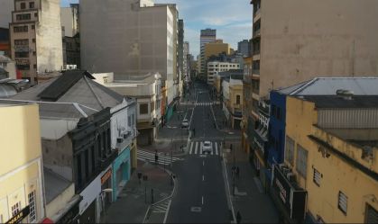 70% dos casos de Covid-19 de SP são de variantes, diz coordenadora do Butantan