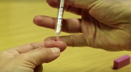 Os testes de anticorpos servem para checar as proteínas no sistema imunológico