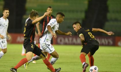 Santos empata com Deportivo Lara e avança em fase para Libertadores