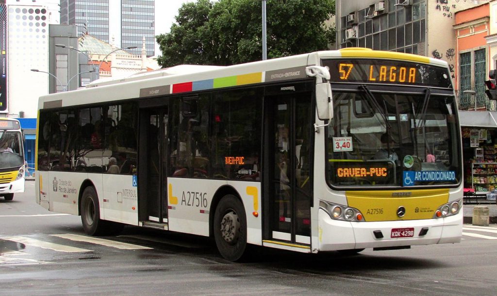 Ônibus