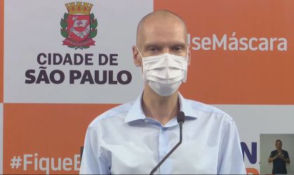 'Ainda é cedo', diz Covas sobre resultados de megaferiado em São Paulo