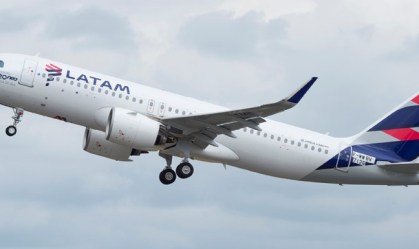 Prejuízo da Latam cai 79,7% no 1º trimestre para US$ 430,8 milhões