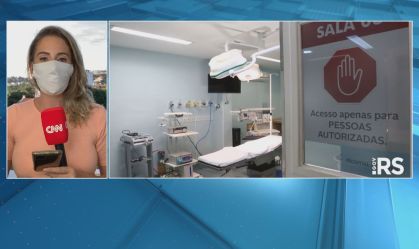 Hospital de campanha lota logo após a abertura em Porto Alegre