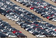 Carros brasileiros se acumulam em portos da Argentina após barreira na importação