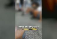 Crianças se escondem de tiroteio em corredor de escola no Rio de Janeiro