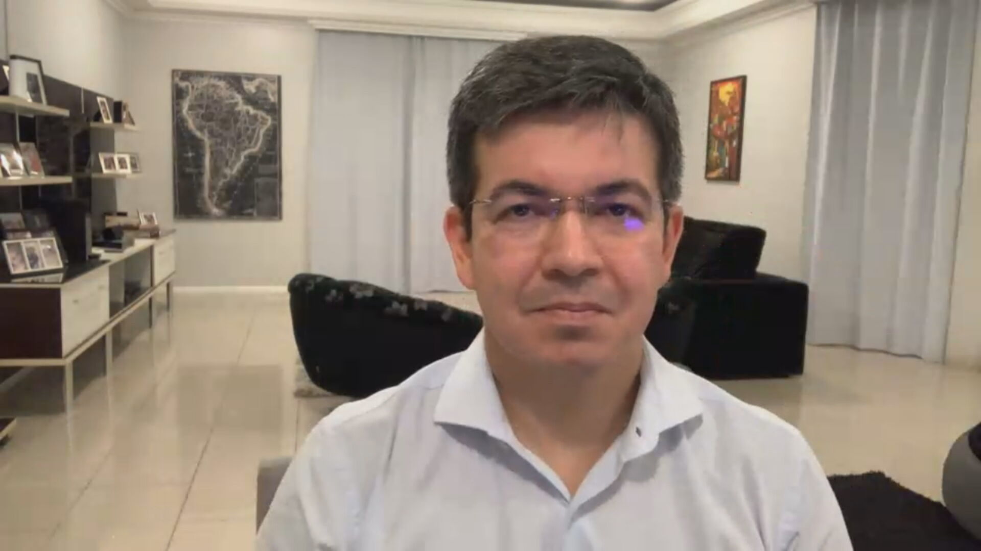 O senador Randolfe Rodrigues (REDE-AP) (23.mar.2021)