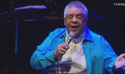 Quadro de saúde de Agnaldo Timóteo piora e cantor é intubado