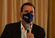 “Direito à vida está acima dessas liberdades de delirar”, diz Eduardo Paes