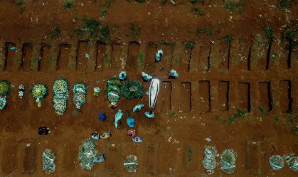 Mês mais letal da pandemia, abril tem alta de 23,5% em mortes por Covid-19