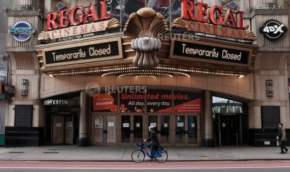 Cinemas dos EUA miram retomada com temporada tardia de blockbusters