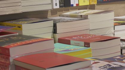 Isolamento social provoca alta na venda de livros