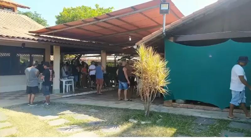 Festa clandestina Rio de Janeiro