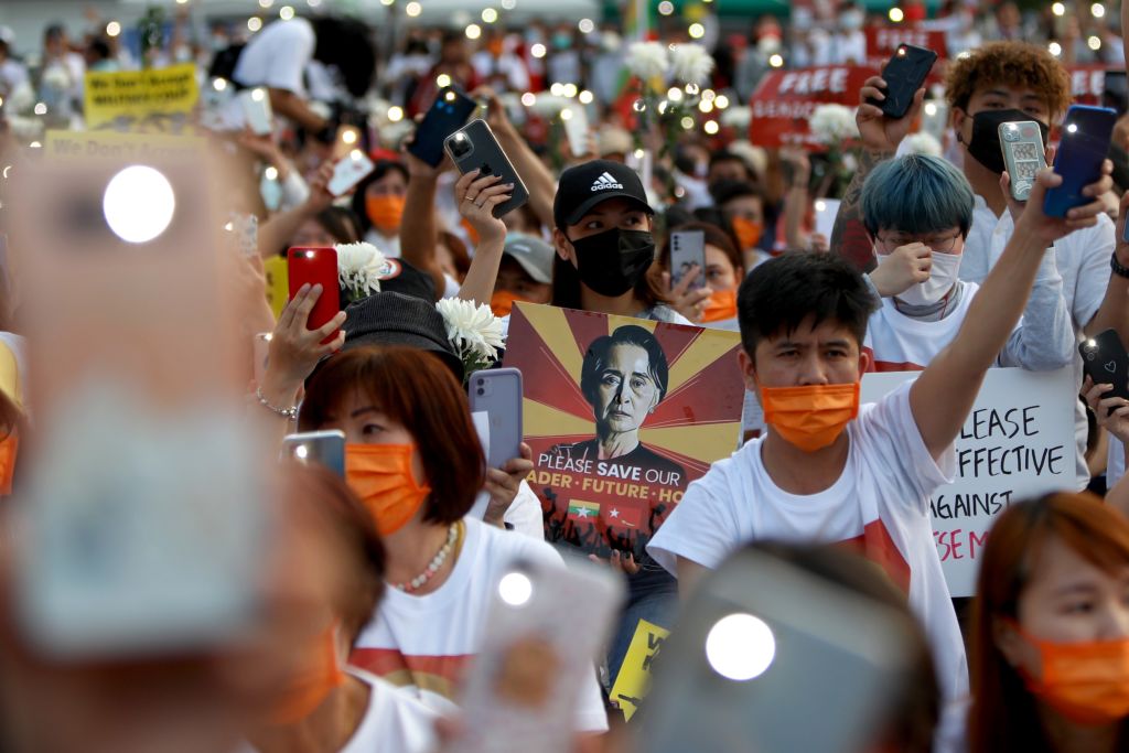 Protestos contra o regime militar em Mianmar no dia 28/03/2021 / Daniel Tsang/SOPA Images/LightRocket via Getty Images