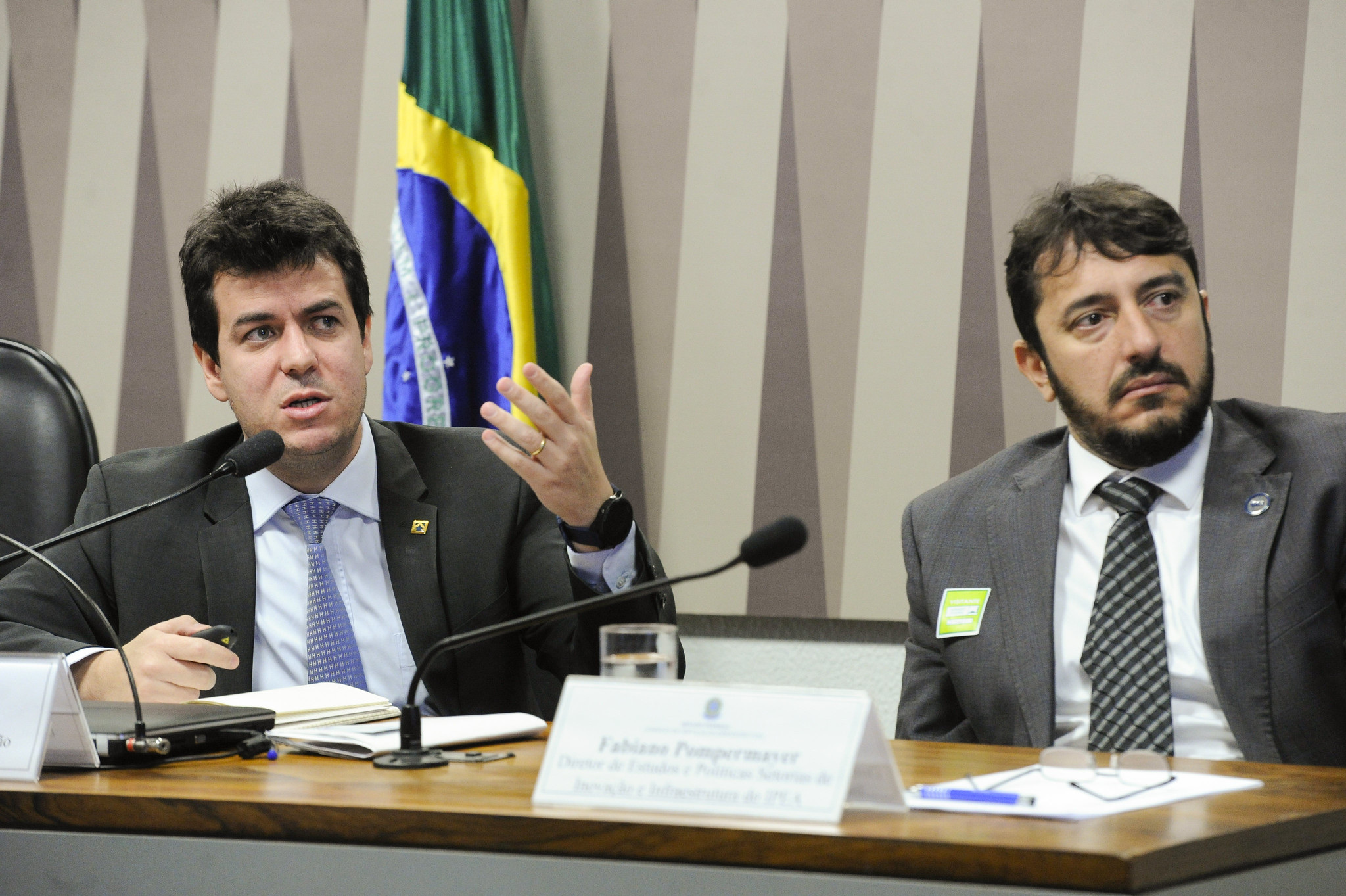 Rodrigo Otávio Moreira da Cruz durante fala na Comissão de Serviços de Infraestr