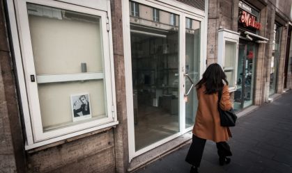 Comércio fechado em Roma