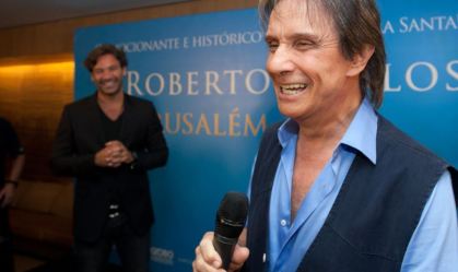 Roberto Carlos fará live de aniversário neste domingo