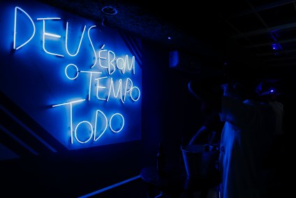 Polícia Civil de SP encerrou evento clandestino com mais de 100 pessoas na zona 