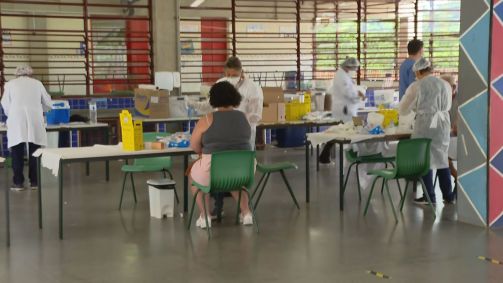 Prefeitura testa profissionais de educação para entender prevalência da Covid-19