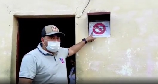 Prefeitos causaram polêmica na Venezuela ao marcar casas com alerta de Covid