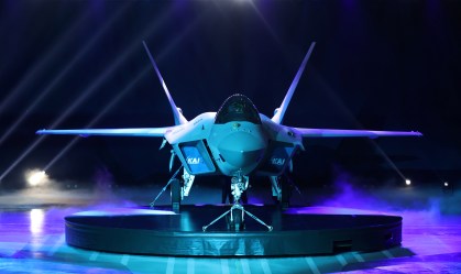 Coreia do Sul lança novo caça KF-21 e entra para a elite dos supersônicos