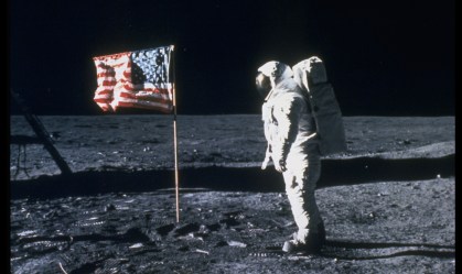 Nasa revela nova amostra lunar da missão Apollo 17, coletada há quase 50 anos