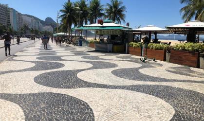 Primeiro fim de semana de flexibilização no Rio começa com movimento na zona sul