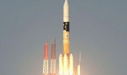 Foguete levando satélite da Telesat é lançado em região de do Japão