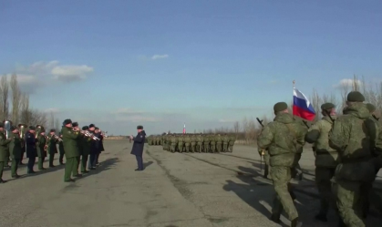 Rússia e Ucrânia expulsam diplomatas em meio a aumento das tensões