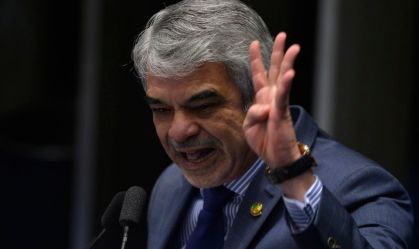 Senador Humberto Costa (PT-PE)