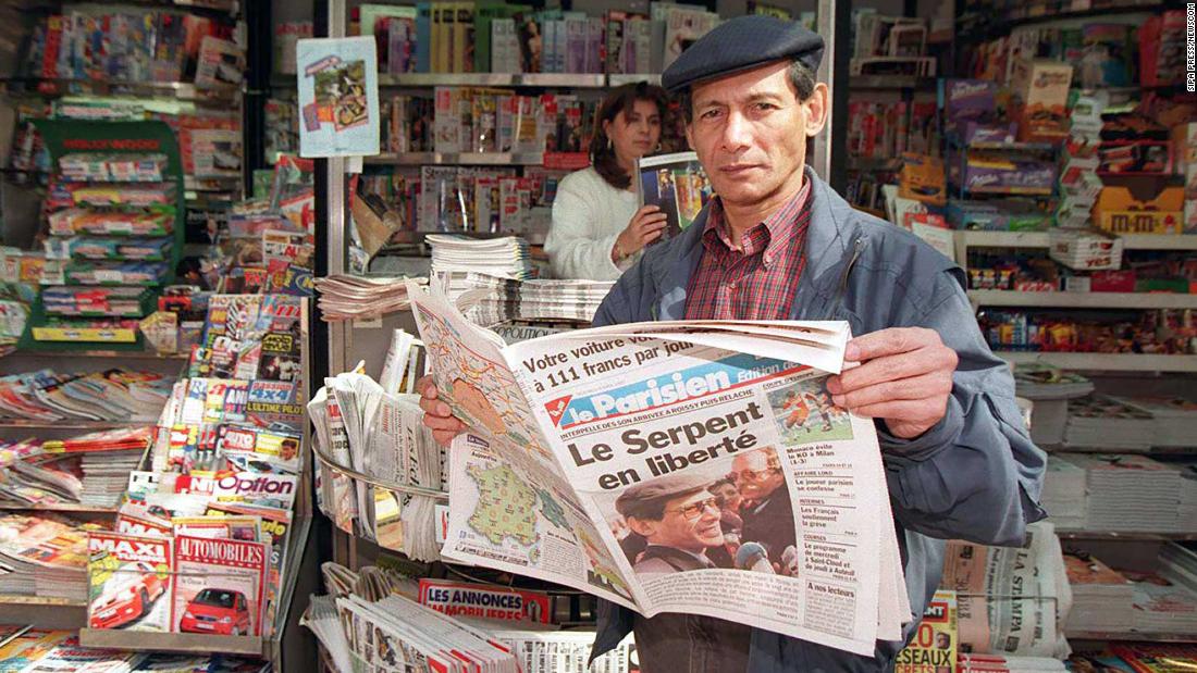 Charles Sobhraj em Paris em 1997, após sua libertação de uma prisão indiana 