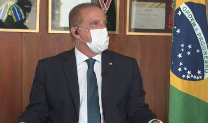 Senadores da CPI da Pandemia decidem suspender acareação entre Onyx e Miranda