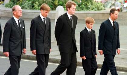 Entenda por que trajes de luto da família real são importantes para a tradição