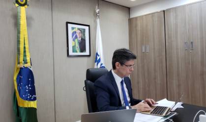 Governadores do Nordeste marcam videoconferência com novo ministro da Saúde