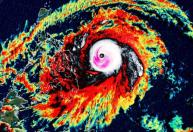 Japão emite alerta de tufão à medida que forte tempestade tropical se aproxima