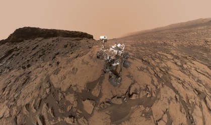 Self feita pelo rover Curiosity, da Nasa, no Monte Sharp, em Marte