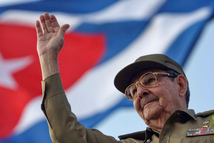 Expectativa é que, aos 89 anos, Raúl Castro mantenha perfil discreto na aposentadoria • Foto: Sven Creutzmann - 1º.mai.2008/Reuters