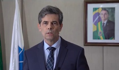 Teich anuncia ampliação de testagem e fala em 'saída progressiva' de isolamento