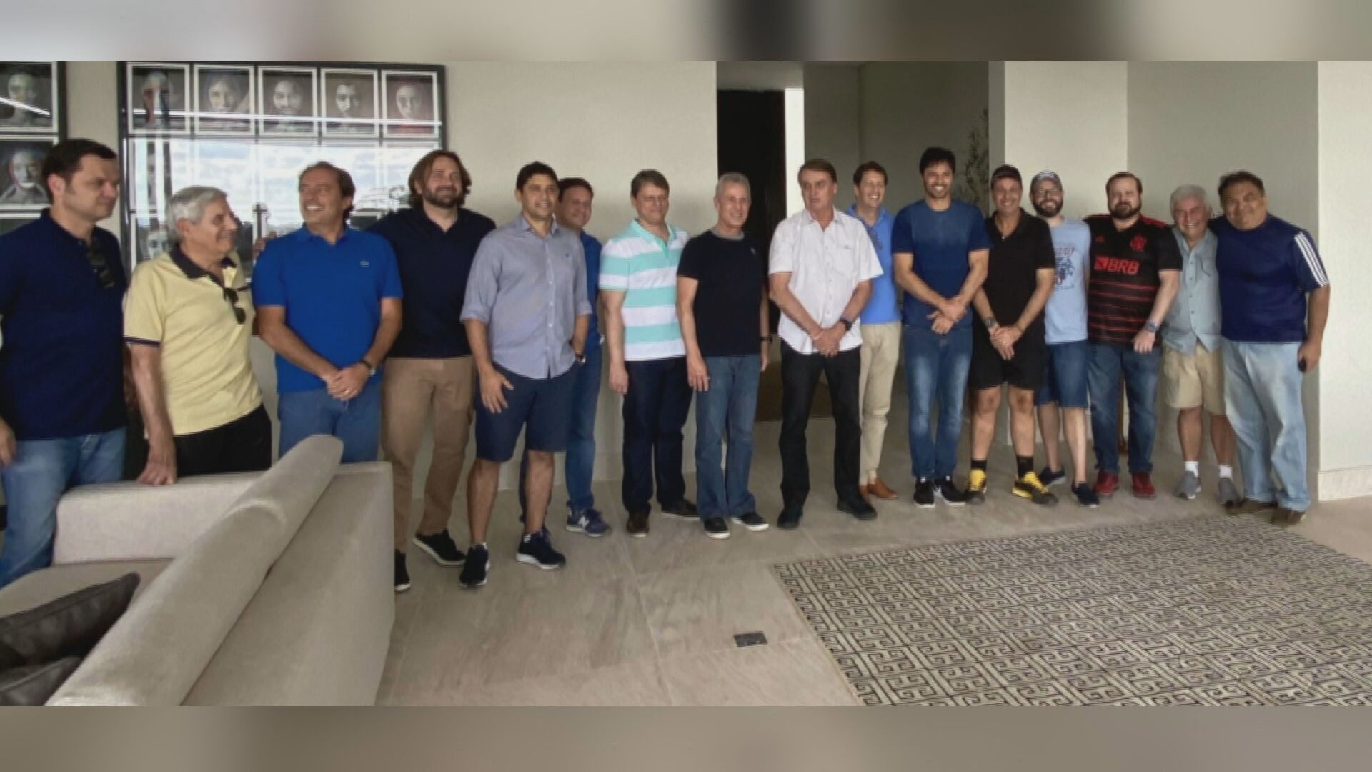 Almoço em apoio a Ricardo Salles aconteceu na casa do ministro das Comunicações 