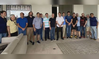 Almoço em apoio a Ricardo Salles aconteceu na casa do ministro das Comunicações 