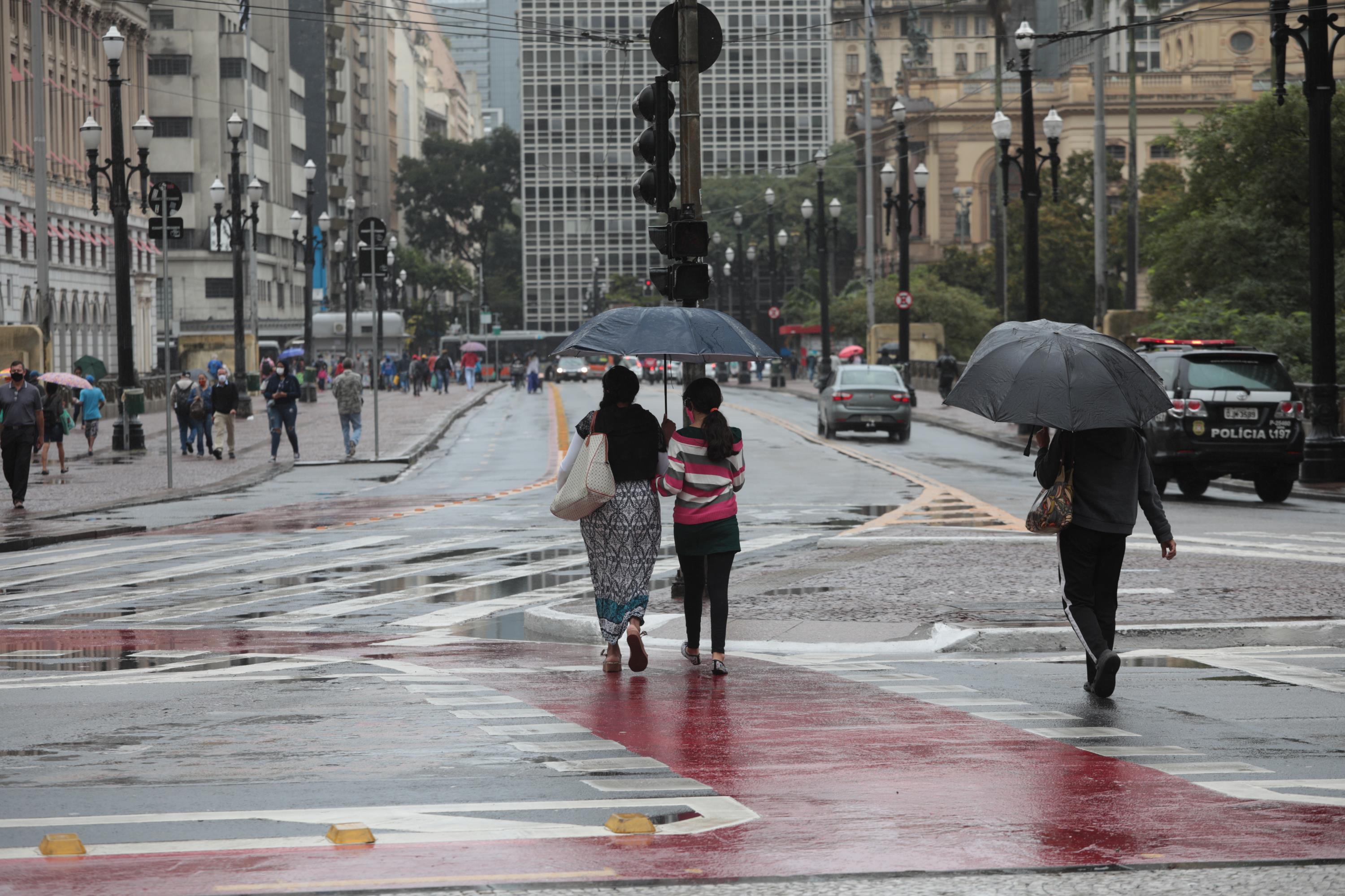 SP registra tarde mais fria do ano