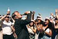 Vencedor do Oscar de Melhor Filme Internacional, &quot;Druk&quot; chega na Netflix