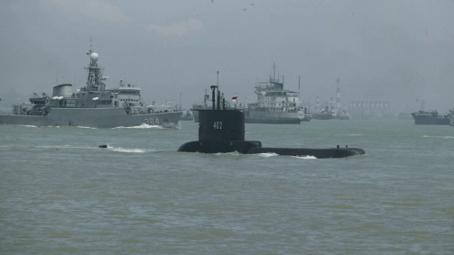 Indonésia encontrou objeto metálico que pode ser de submarino desaparecido