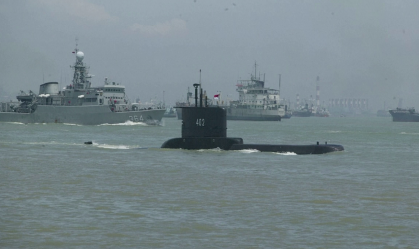 Indonésia encontrou objeto metálico que pode ser de submarino desaparecido