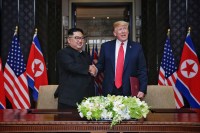 Trump diz que deve se encontrar com Kim Jong-un durante viagem à Ásia