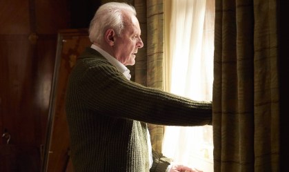 Anthony Hopkins ganha Oscar de melhor ator vivendo idoso com perda de memória