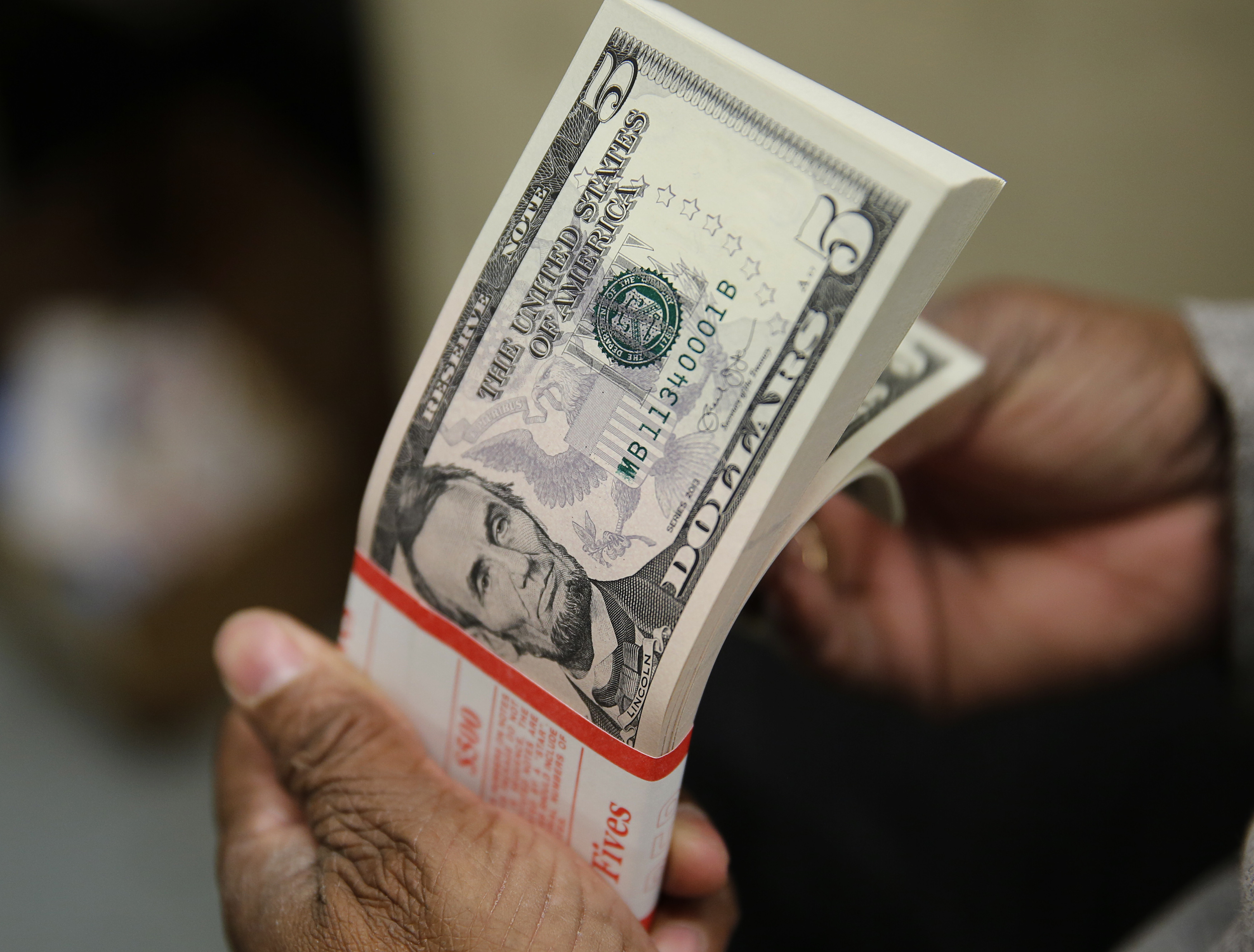 Dolar