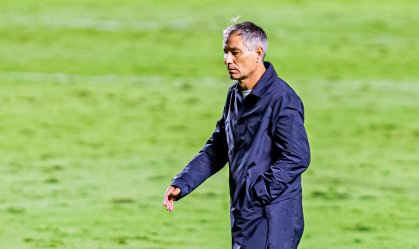 Após 12 jogos, Ariel Holan pede demissão e não é mais técnico do Santos